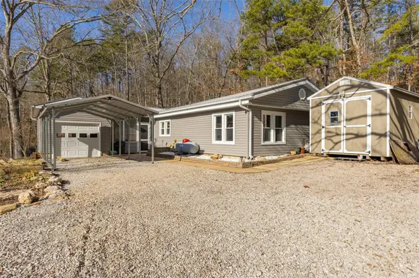 20302 W State Highway 8, Potosi, MO 63664
