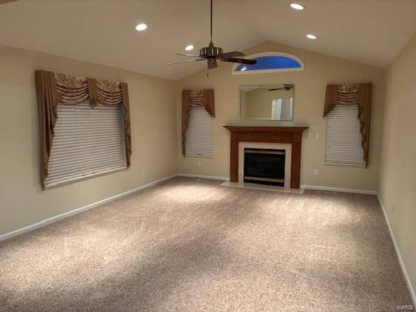 207 Debra DR, Albers, IL 62215