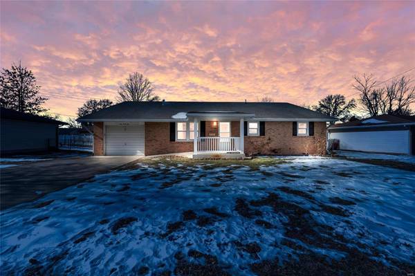 426 Texas BLVD, Bethalto, IL 62010