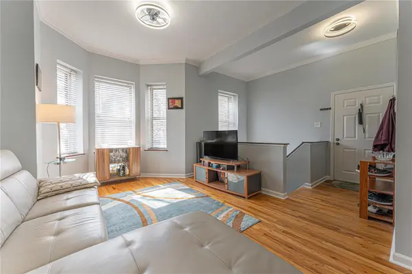 4309 Maryland AVE #3B, St Louis, MO 63108