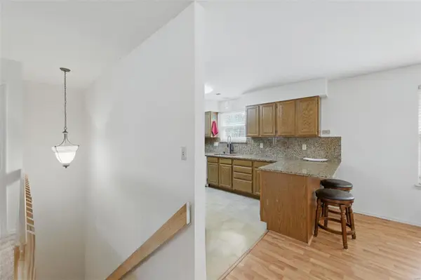 3156 Autumn Shores DR, Maryland Heights, MO 63043