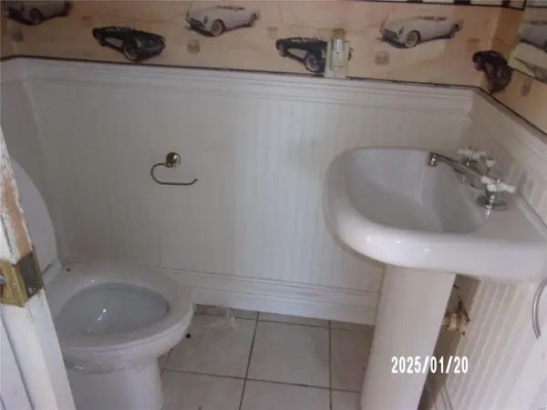 3949 Dunn RD, Hazelwood, MO 63042