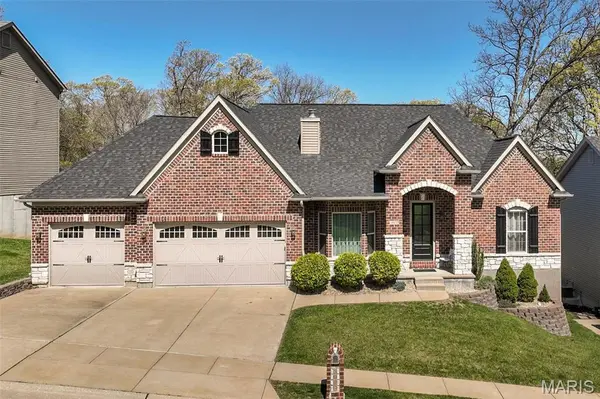 5073 Romaine Spring DR, Fenton, MO 63026