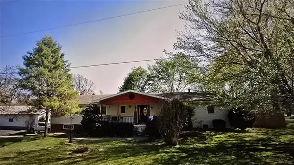 310 Little Avenue, Clever, MO 65631