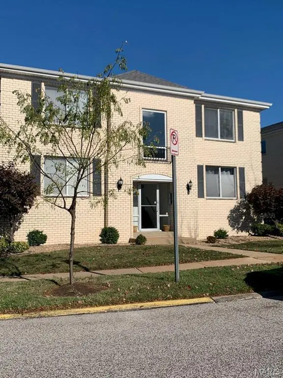 12540 Chardin PL #1, Unincorporated, MO 63128
