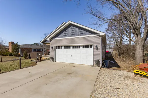 703 Locust ST, Desloge, MO 63601
