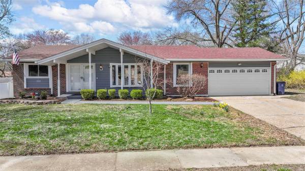11775 Sheffield DR, Florissant, MO 63033