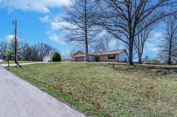 7303 Sennawood DR, Cedar Hill, MO 63016