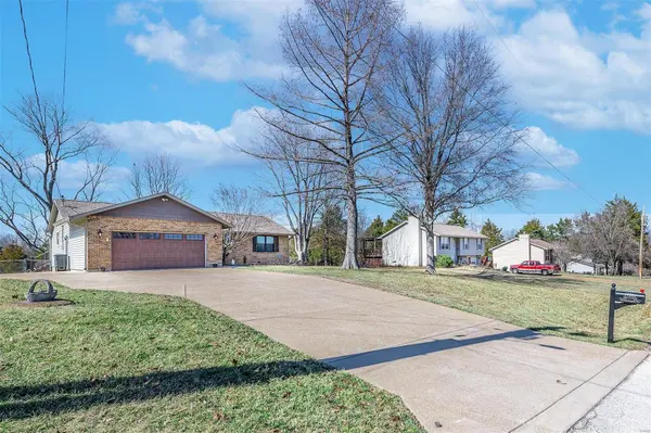 7303 Sennawood DR, Cedar Hill, MO 63016