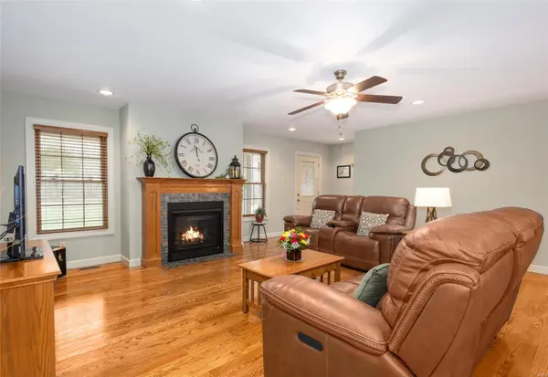 3028 Lake Northwoods Dr. RD, Owensville, MO 65066