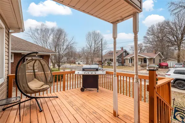 130 Helen PL, Collinsville, IL 62234