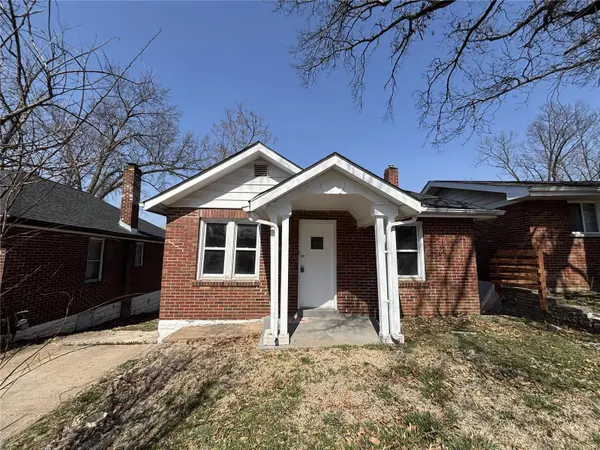 4505 June AVE, Normandy, MO 63121
