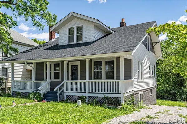 863 Washington AVE, Alton, IL 62002