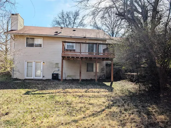 5041 Trailbend DR, Black Jack, MO 63033