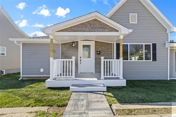 621 W Saint Louis ST, De Soto, MO 63020