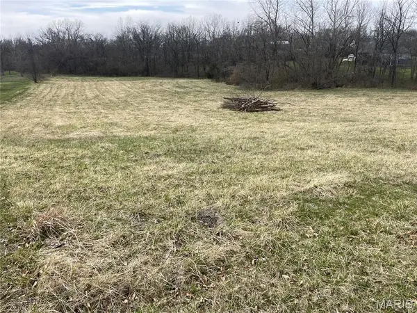 3 Hannah Ridge TRL, Elsberry, MO 63343