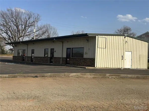109 Vierse DR, Farmington, MO 63640