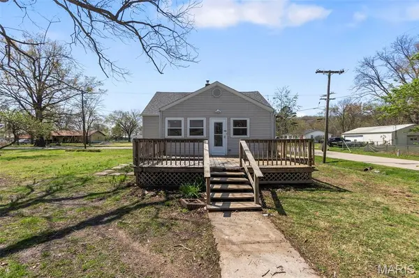 325 W McKinley ST, Delta, MO 63744