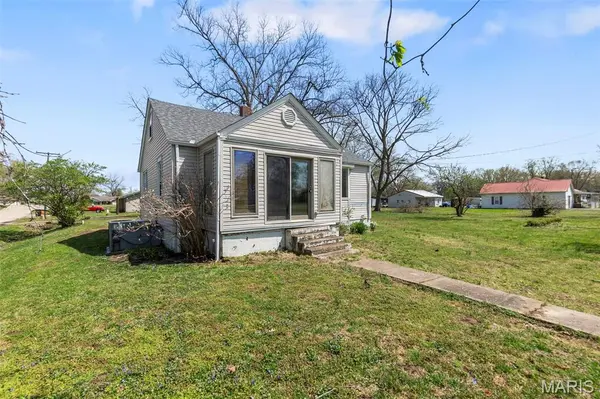 325 W McKinley ST, Delta, MO 63744