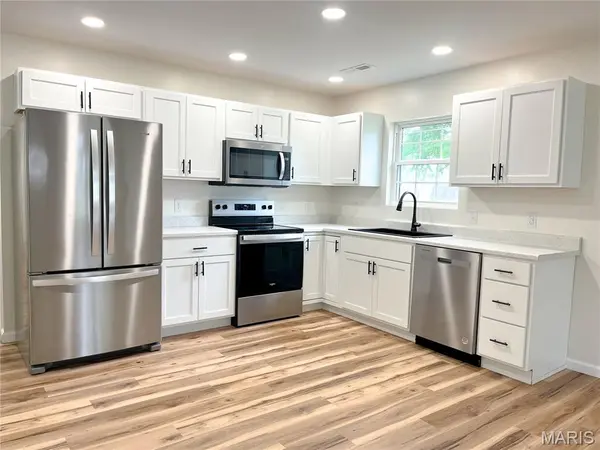 26 S Olive ST, Sullivan, MO 63080