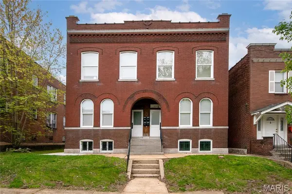 3230 Pulaski ST, St Louis, MO 63111