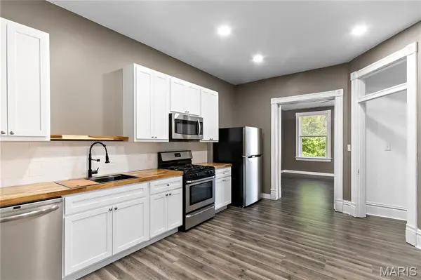 3230 Pulaski ST, St Louis, MO 63111