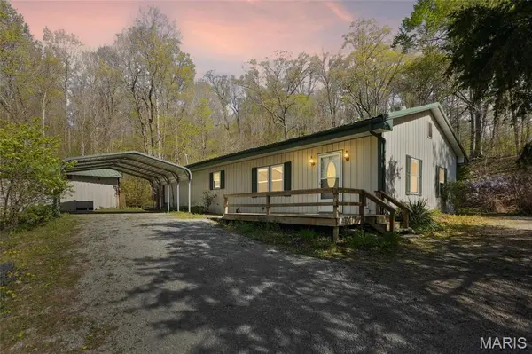 765 Logan Hollow Rd, Rockwood, IL 62280