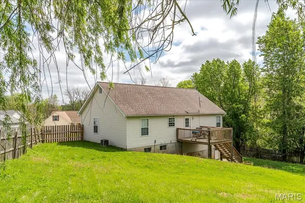 110 Colter CT, New Haven, MO 63068