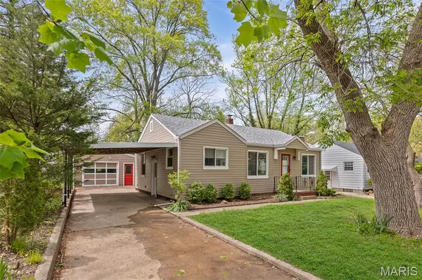 458 Cass AVE, Edwardsville, IL 62025