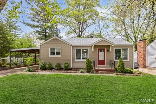 458 Cass AVE, Edwardsville, IL 62025