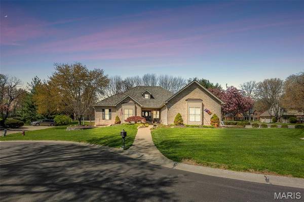 8 Bronte Ct.,  Glen Carbon,  IL 62034