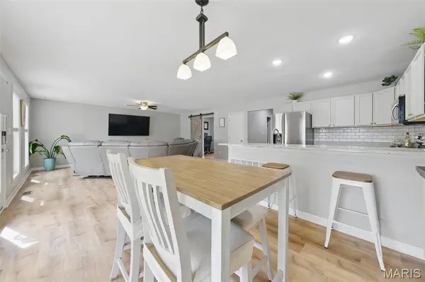 6029 New Town DR, St Charles, MO 63301