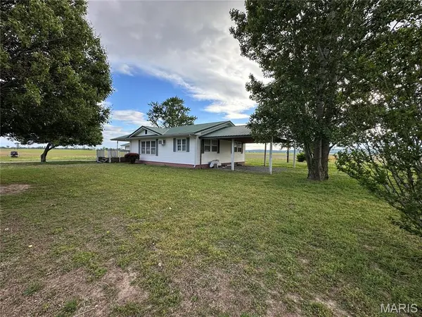 25977 Highway N, Bell City, MO 63735