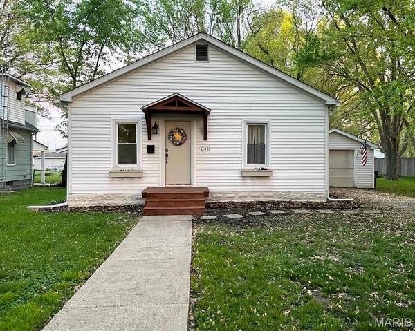 504 Henrietta ST, Gillespie, IL 62033
