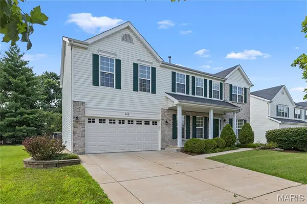 842 Bellerive Manor DR, Creve Coeur, MO 63141