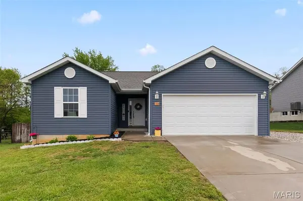 113 Linder LN,  Winfield,  MO 63389