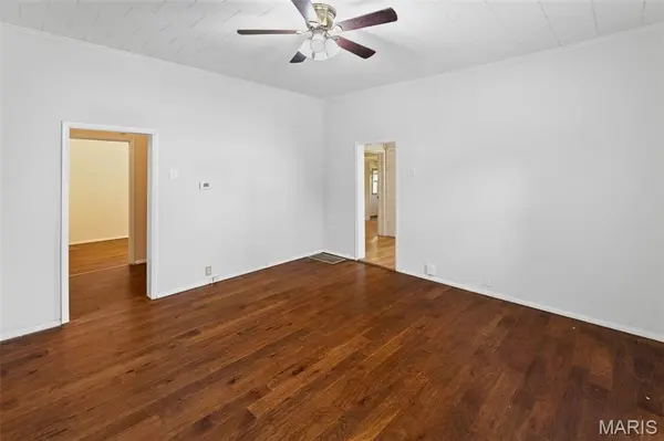 220 Summit AVE, Glen Carbon, IL 62034