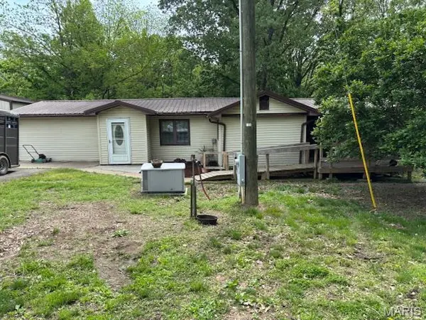 17834 State Highway K,  Advance,  MO 63730
