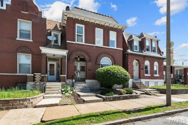 3137 Arsenal ST, St Louis, MO 63118