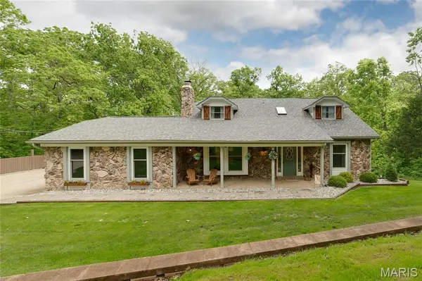 458 Old Colony RD, Defiance, MO 63341