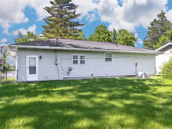 8708 Delmore TER, Caseyville, IL 62232