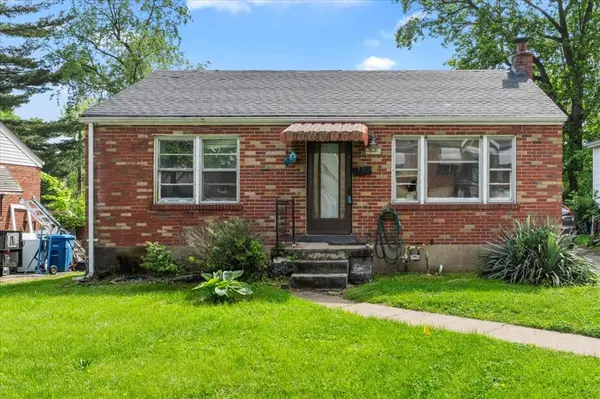 2604 Avie DR, Jennings, MO 63136