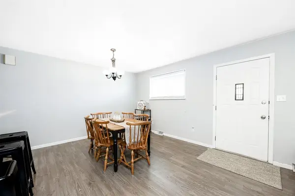 31 Gerri Ann DR, Belleville, IL 62220