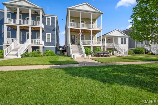 1017 Kilderkin WAY, St Charles, MO 63301