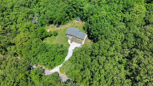 675 Rocky Top RD, Pacific, MO 63069
