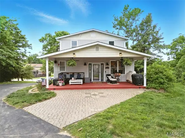 4826 Mehl AVE, Oakville, MO 63129