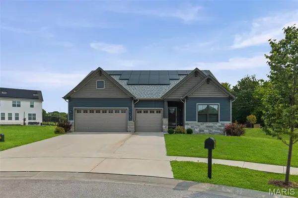 106 Potawatomi LN, O'fallon, IL 62269