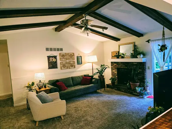 114 Cedar Ridge Court, Weldon Spring, MO 63304