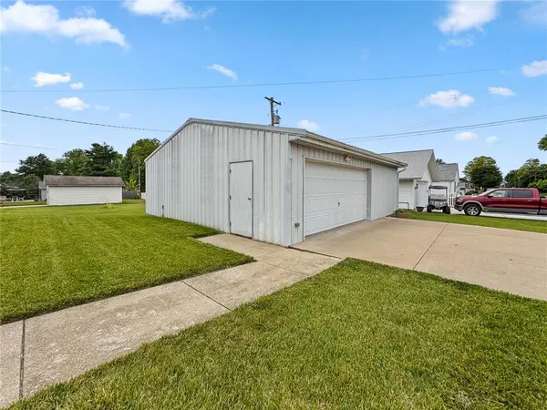 203 W Washington ST, Columbia, IL 62236