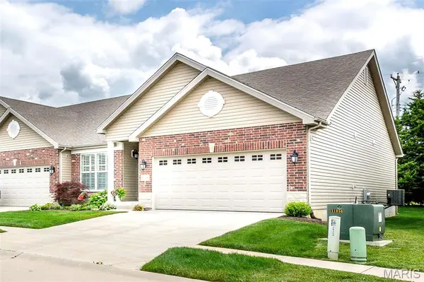 16104 Amber Vista DR, Ballwin, MO 63021